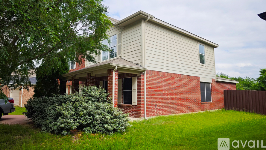 2222 Meade Ct 4 Beds Single Family Home for Rent - Photo gallery 3