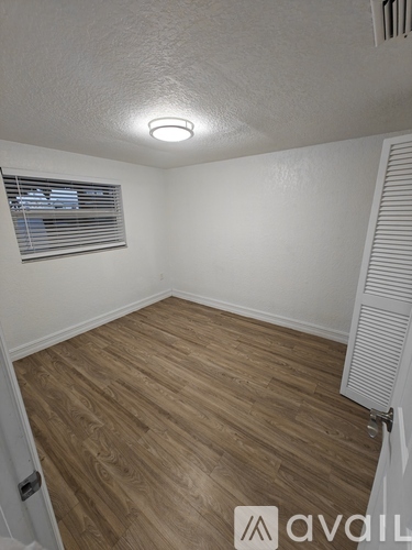 626 9th Ave W 3 Beds Single Family Home for Rent - Photo gallery 1