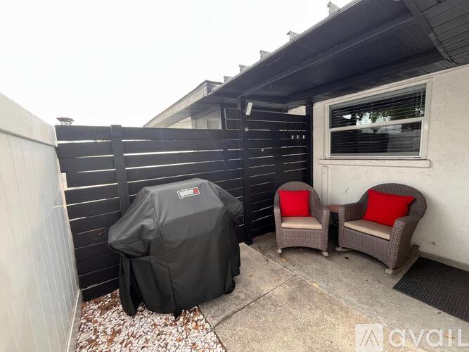626 9th Ave W 3 Beds Single Family Home for Rent - Photo gallery 3
