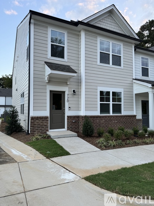 720 Faucette St 3 Beds Townhouse for Rent - Photo gallery 2
