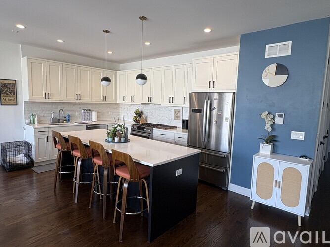 3137 West Lyndale Street 2 Beds Condo for Rent - Photo gallery 3