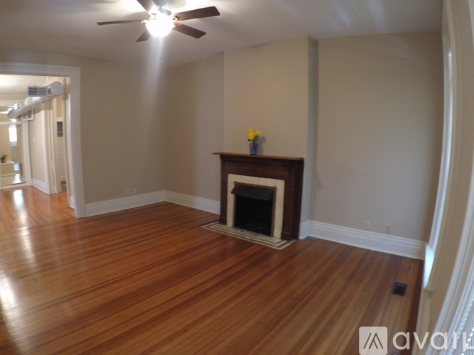 1427 Columbia St 2 Beds Apartment for Rent - Photo gallery 4