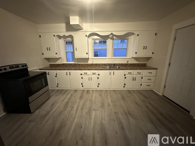126 Westwood Ave 2 Beds Apartment for Rent - Photo gallery 2