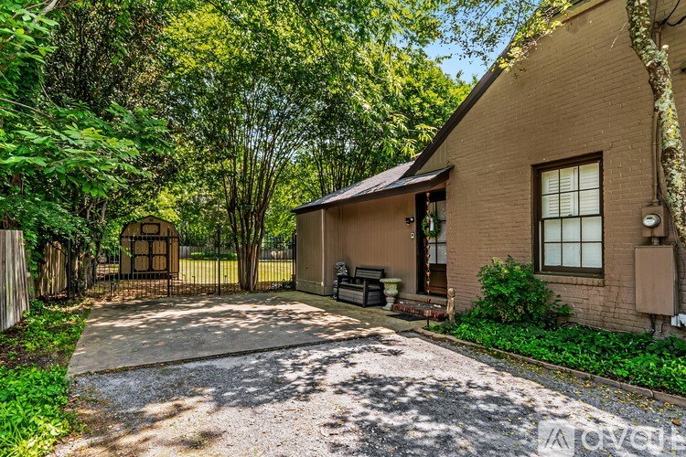 3627 Southview Avenue 3 Beds Single Family Home for Rent - Photo gallery 2