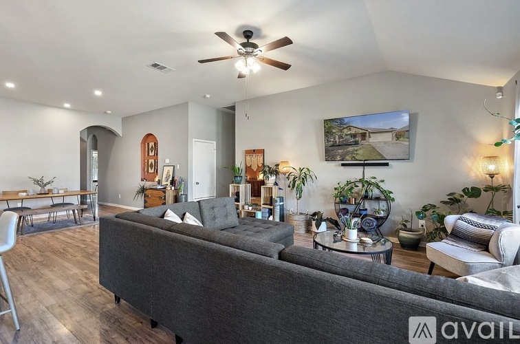 1552 Twin Cove 3 Beds Single Family Home for Rent - Photo gallery 5