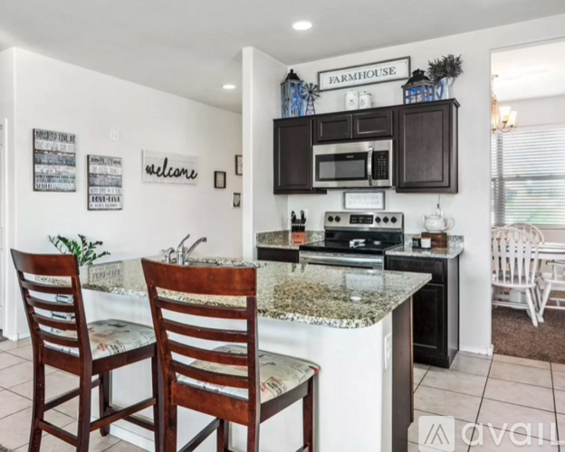 11332 East Sunflower Court 3 Beds Single Family Home for Rent - Photo gallery 3