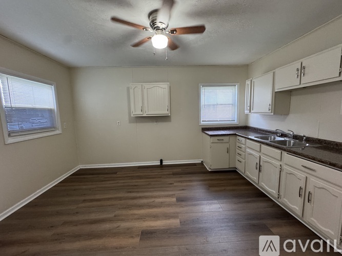1380 Garfield Ave SW 2 Beds Single Family Home for Rent - Photo gallery 3
