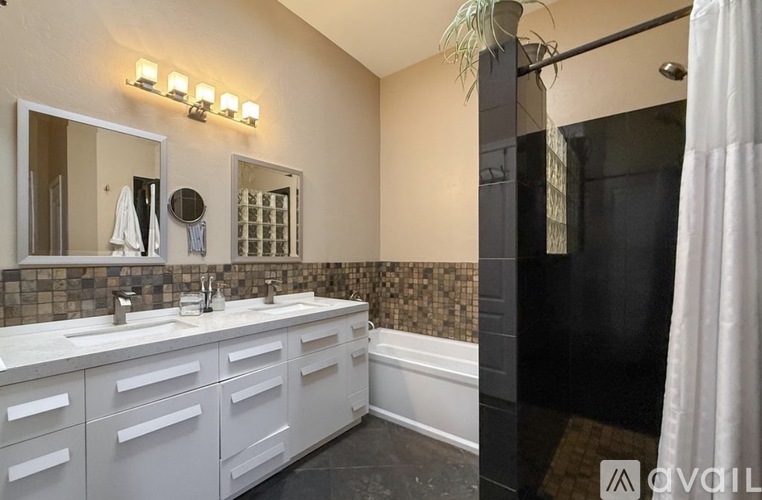11955 N. Labyrinth Dr 3 Beds Single Family Home for Rent - Photo gallery 5