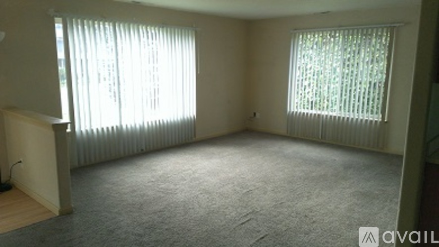 117 Alder St 3 Beds Single Family Home for Rent - Photo gallery 4