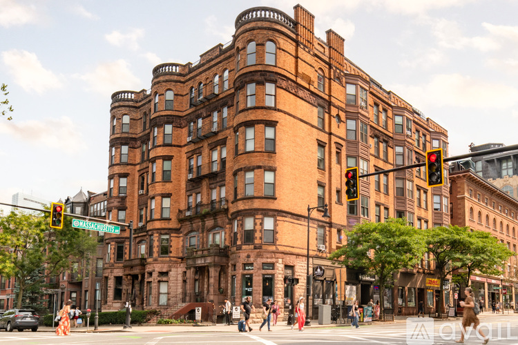 362 Commonwealth Ave 1 Condo for Rent - Photo gallery 1