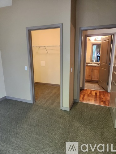 375 Kirkland Avenue 1 Condo for Rent - Photo gallery 5