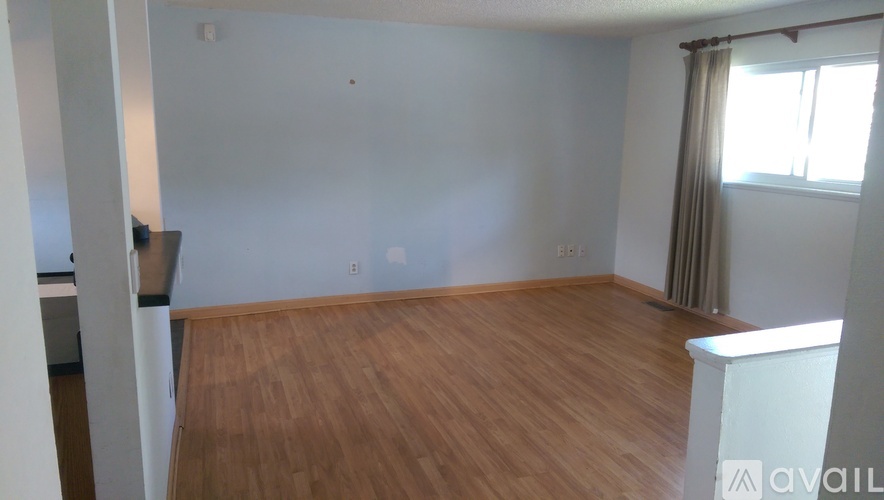 2228 Fernwood Drive 4 Beds Single Family Home for Rent - Photo gallery 5