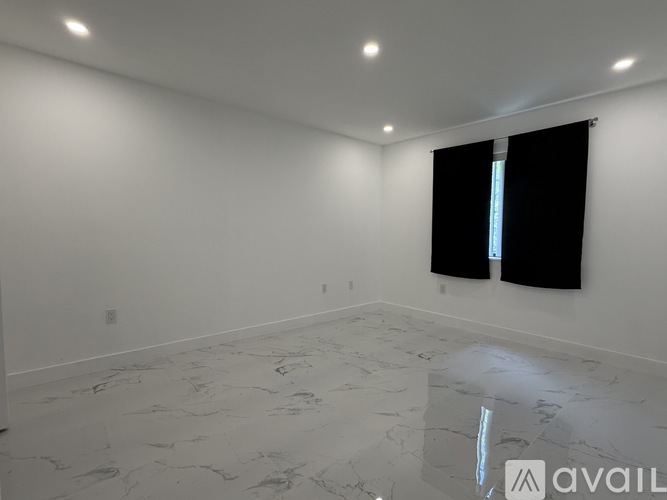 20143 SW 89th Ave 4 Beds Apartment for Rent - Photo gallery 1