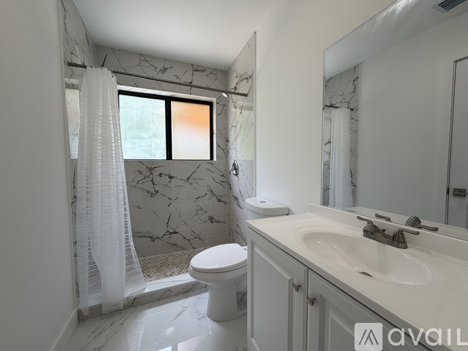 20143 SW 89th Ave 4 Beds Apartment for Rent - Photo gallery 4
