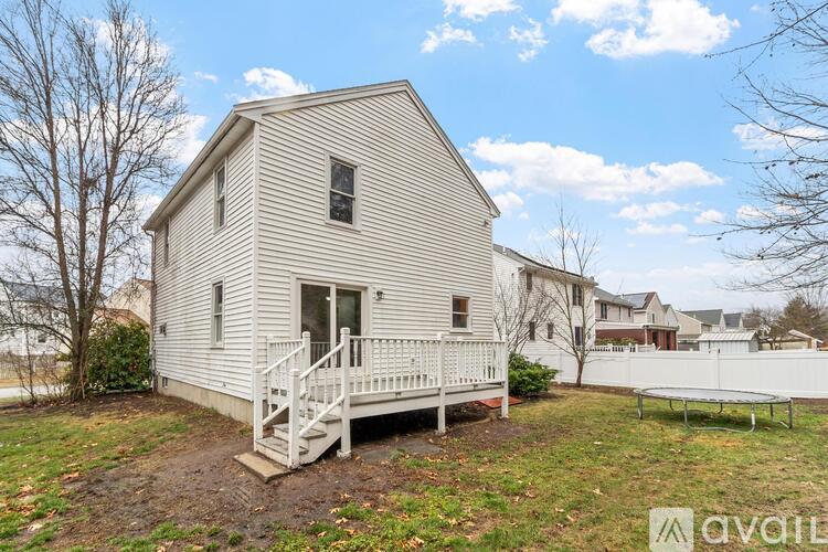 29 Lamplighter Lane 3 Beds Single Family Home for Rent - Photo gallery 4
