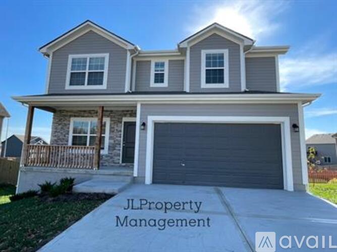20209 E 23rd Terrace Ct S 4 Beds Single Family Home for Rent - Photo gallery 1