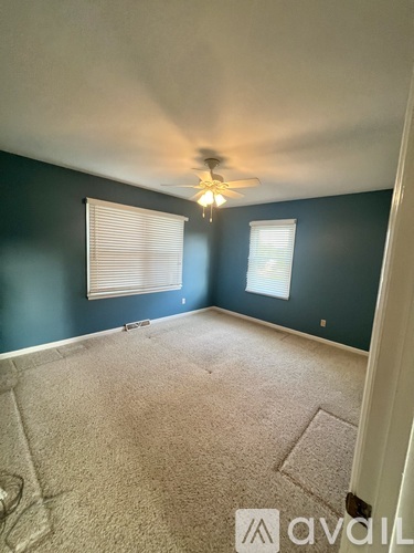 905 Nora Street 4 Beds Single Family Home for Rent - Photo gallery 2