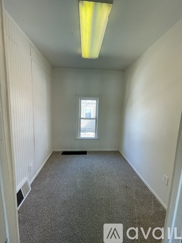 521 W North St 2 Beds Single Family Home for Rent - Photo gallery 5