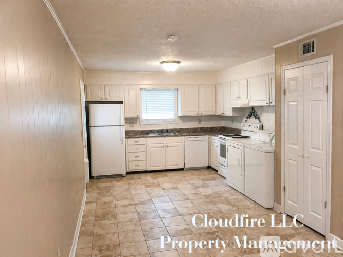 232 James Cir 2 Beds Apartment for Rent - Photo gallery 3