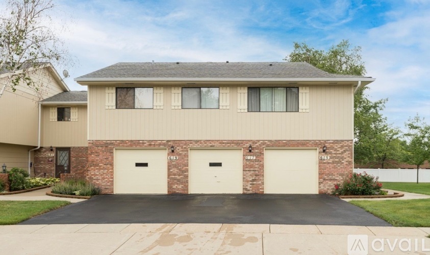 617 Whalom Lane 2 Beds Single Family Home for Rent - Photo gallery 1