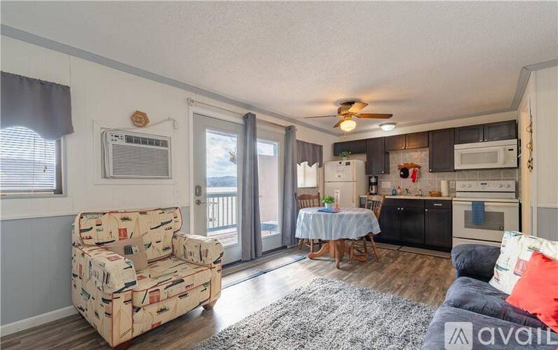 80 Wilson Resort Drive 3 Beds Townhouse for Rent - Photo gallery 3