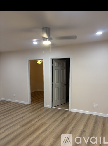 4519 Grove Avenue 2 Beds Single Family Home for Rent - Photo gallery 3