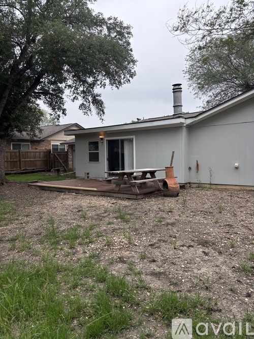 4910 El Presidio 3 Beds Single Family Home for Rent - Photo gallery 3