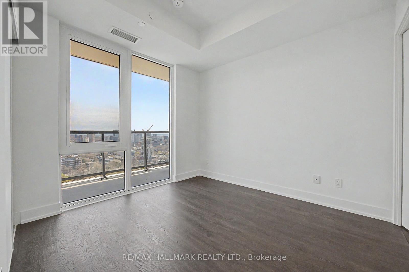 2311 - 308 JARVIS STREET 3 Beds Apartment, Condo, Home for Rent - Photo gallery 3