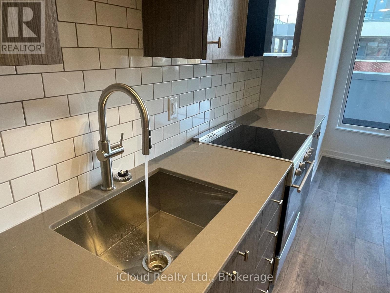 202 - 5 WELLINGTON STREET S 1 Apartment, Condo, Home for Rent - Photo gallery 3