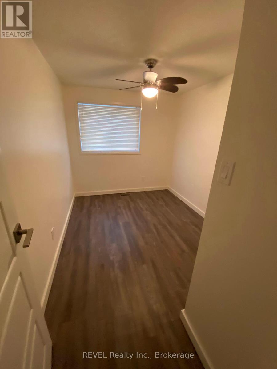 22 - 5815 SWAYZE DRIVE 3 Beds Condo, Home, Townhouse for Rent - Photo gallery 5