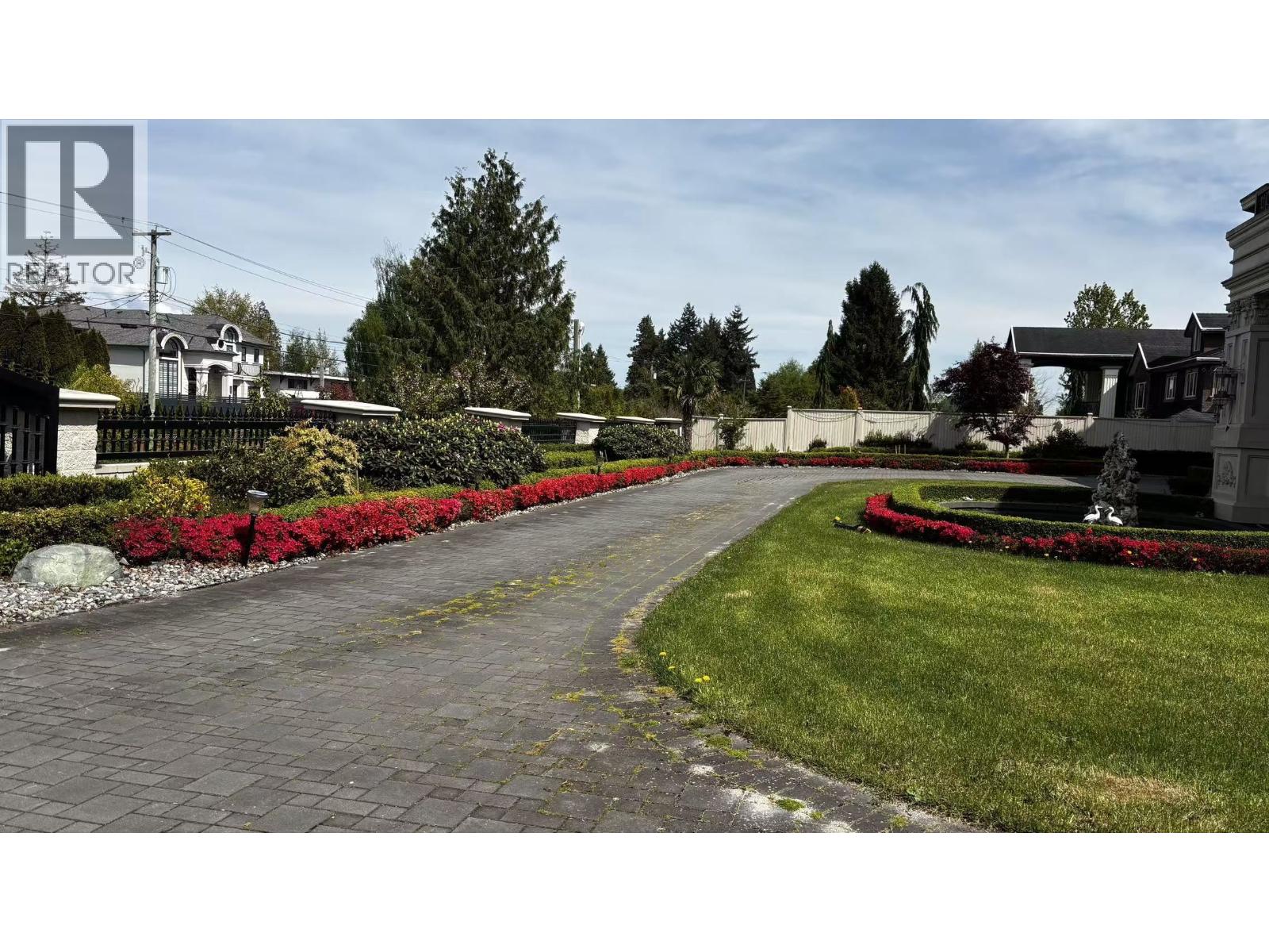 Ground Level-2 13268 BLUNDELL RD 1 House for Rent - Photo gallery 1