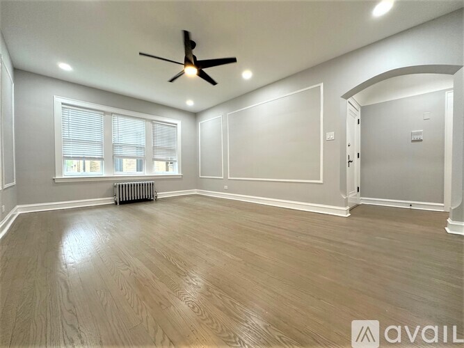 1352 W Carmen Ave 2 Beds Apartment for Rent - Photo gallery 2