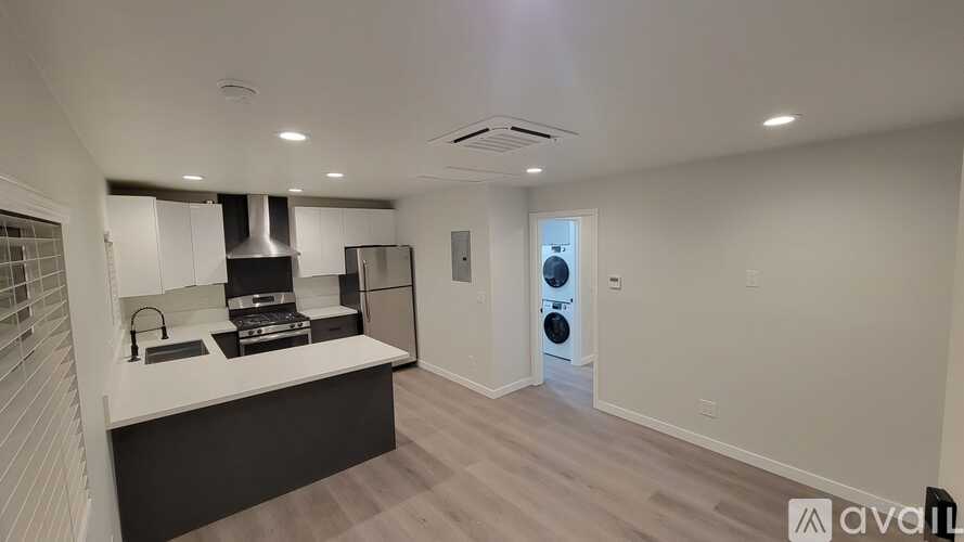 23943 Fambrough Street 1 Apartment for Rent - Photo gallery 4