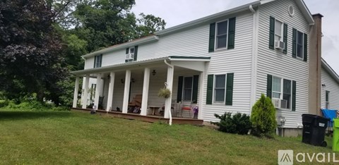 1047 Fyler Rd 3 Beds Apartment for Rent