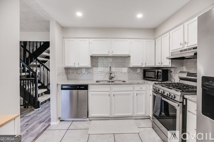 6413 Wedgewood Trce 3 Beds Single Family Home for Rent - Photo gallery 5