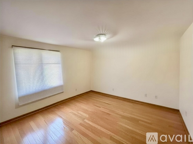 227 Sunshine Dr 3 Beds Apartment for Rent - Photo gallery 2