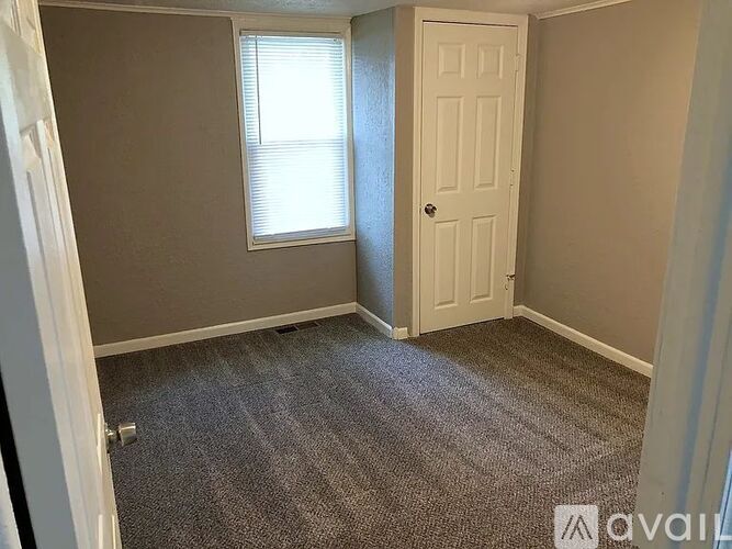 1027 27th Ave SE 4 Beds Single Family Home for Rent - Photo gallery 1