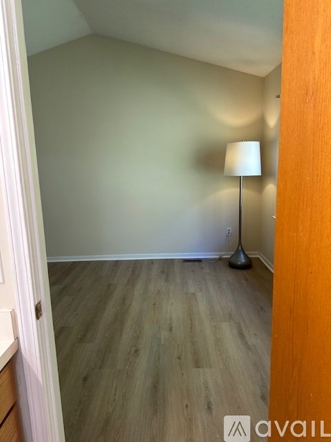 3217 Pinebluff Ct 4 Beds Apartment for Rent