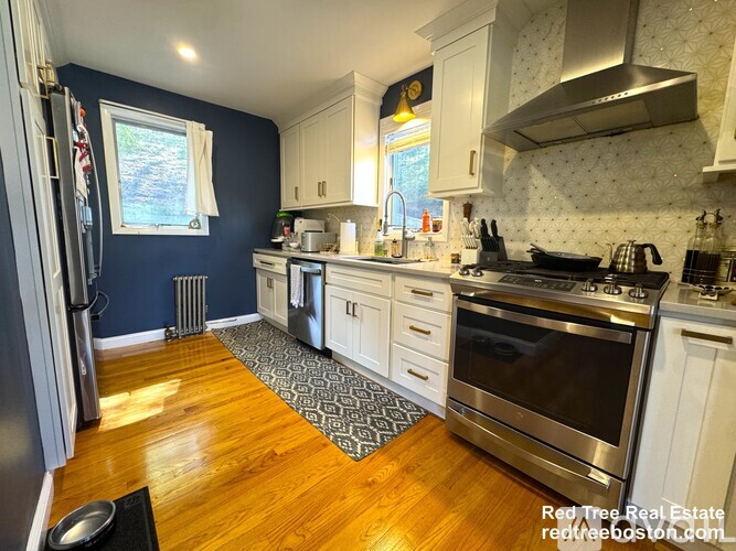 65 Whitford St 3 Beds Single Family Home for Rent - Photo gallery 1