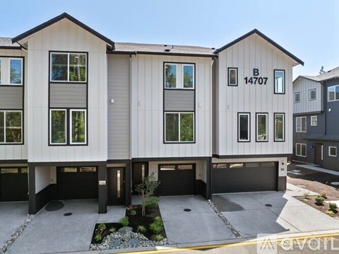 14707 87Th Ave SE 2 Beds Apartment for Rent