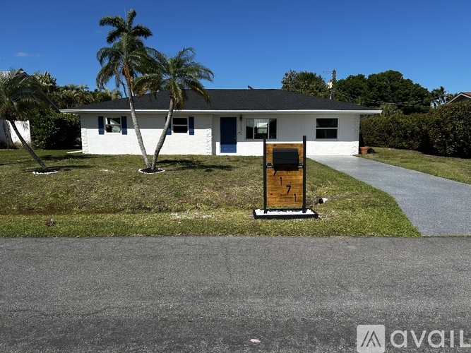 7171 Drake Drive 3 Beds Single Family Home for Rent - Photo gallery 2