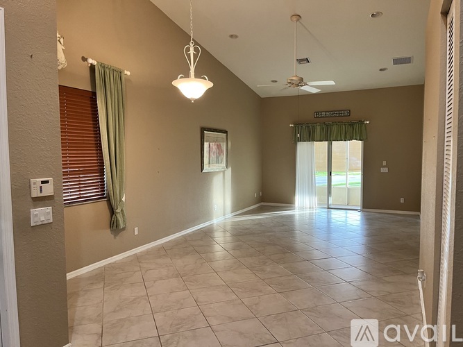 6510 Oxford Circle 3 Beds Townhouse for Rent - Photo gallery 2