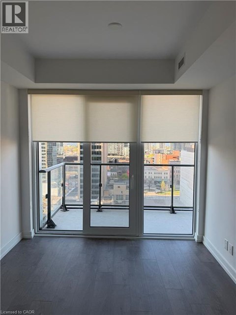 75 JAMES Street S Unit# 1405 2 Beds Apartment for Rent