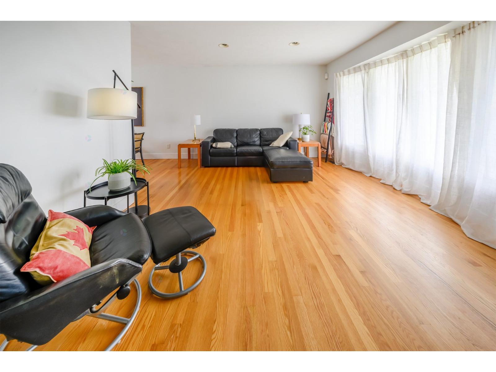 89 Rue d'Auvergne 3 Beds House for Rent - Photo gallery 3