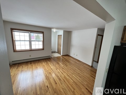 110 Sagamore Street 2 Beds Apartment for Rent