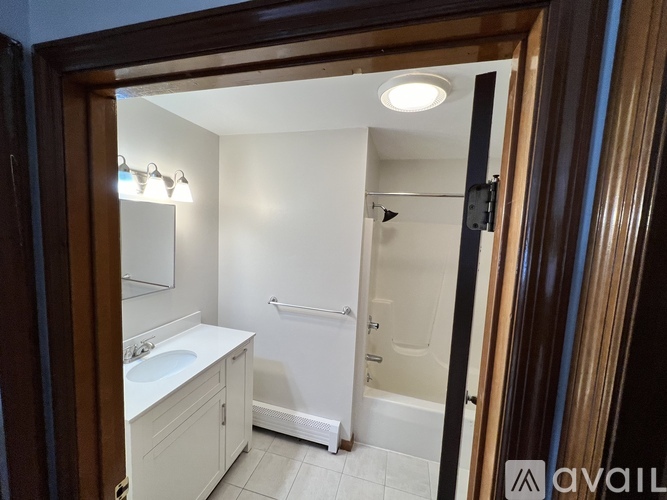 110 Sagamore Street 2 Beds Apartment for Rent - Photo gallery 4