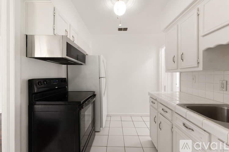 132 Central Park Dr 2 Beds Single Family Home for Rent - Photo gallery 3