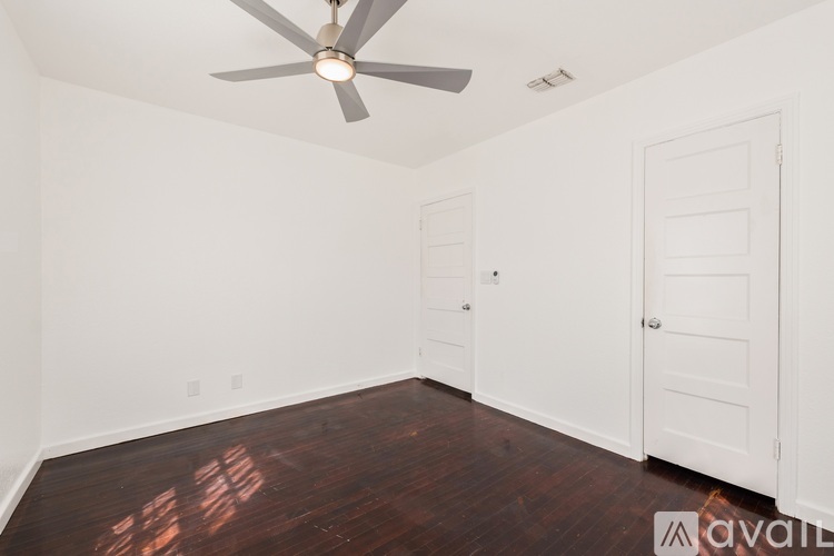 132 Central Park Dr 2 Beds Single Family Home for Rent - Photo gallery 5