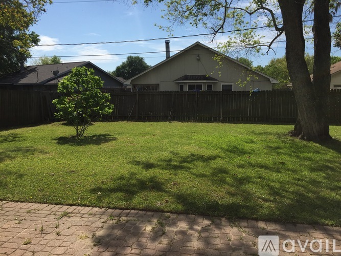 5675 Clint Ln 3 Beds Single Family Home for Rent - Photo gallery 4
