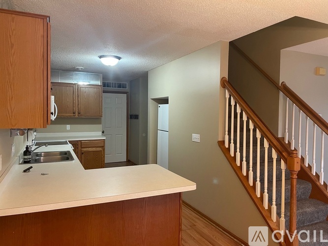 17389 Glacier Wy 2 Beds Townhouse for Rent - Photo gallery 2